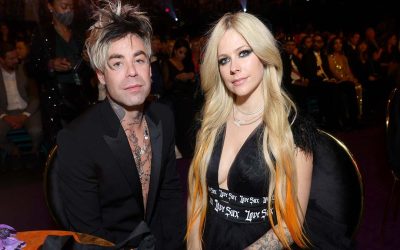 Avril Lavigne se casa y cuenta como le pidieron la mano.