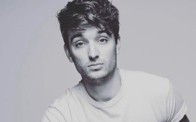 Amigos despiden a Tom Parker.