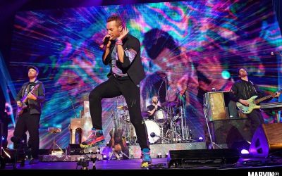 La banda de Chris Martin inició su gira ecológica.