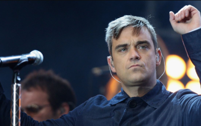 Robbie Williams versiona canción de Oasis.