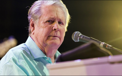 Grandes artistas de la música le cantan el feliz cumpleaños a Brian Wilson fundador del grupo The Beach Boys.