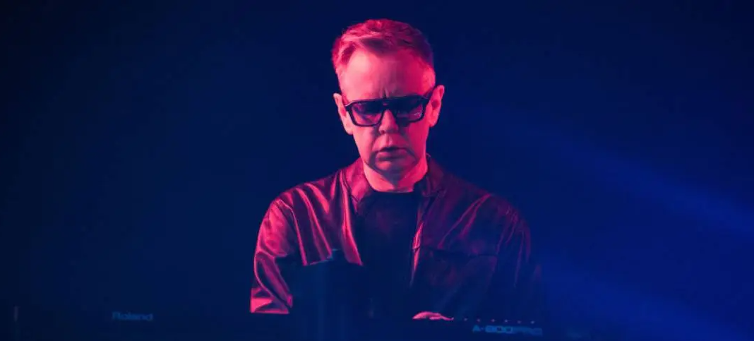 Depeche Mode da a conocer las causas de la muerte de Andy Fletcher.