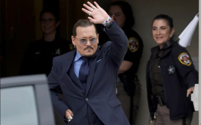 Johnny Depp listo para dirigir una película por primera vez en 25 años.