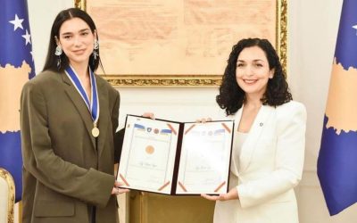 Dua Lipa fue nombrada Embajadora Honoraria de Kosovo.