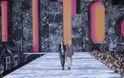 Cher desfila en la Semana de la Moda en Paris Fashion Week para Balmain
