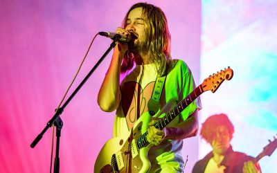 Kevin Parker, líder de la banda Tame Impala sufre un grave accidente