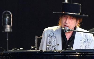 Bob Dylan se encuentra en su gira «Alicante» y esta prohibido tomar fotos y videos del show