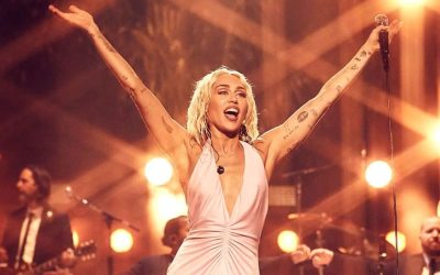 Miley Cyrus lanzará una edición especial en vinilo por el décimo aniversario de ‘Bangerz’