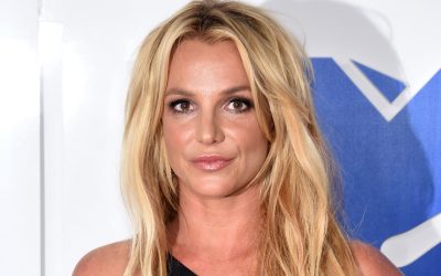 Britney Spears es tendencia tras publicar un peligroso baile con cuchillos preocupando a sus fans