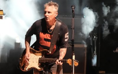 Mike McCready De Pearl Jam Trabaja En Una Ópera Rock En Honor A Chris Cornell