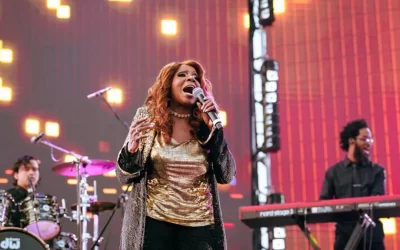 Gloria Gaynor reacciona muy contenta con el “I Will Survive” acústico de Madonna