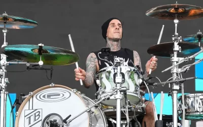 Travis Barker sufre un episodio de neuralgia del trigémino y habla de sus complicaciones de salud