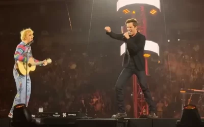 Brandon Flowers apareció como invitado sorpresa en un show de Ed Sheeran en las Vegas