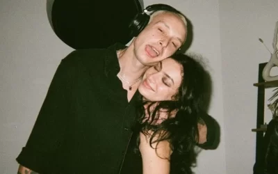 Charli XCX se compromete con George Daniel batería de The 1975