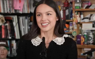 Olivia Rodrigo arrasa con los éxitos de ‘GUTS’ en Tiny Desk Concert de NPR Music
