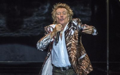Rod Stewart deja propina de 12 mil dólares en hotel de lujo de Escocia