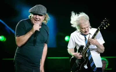 AC/DC celebra sus 50 años de carrera con reediciones en LPs de vinilo dorado