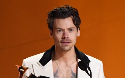 Fan de Harry Styles es juzgada por enviarle 8 mil cartas en un mes