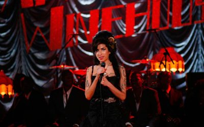 Eliminan del biopic de Amy Winehouse el incidente que marco los Grammy 2008