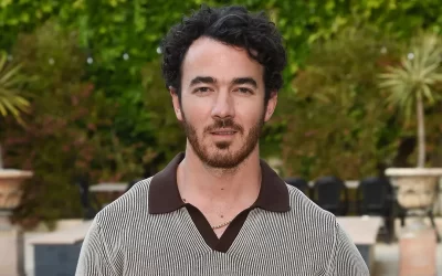 Kevin Jonas, de los Jonas Brothers, revela que padece de cáncer de piel