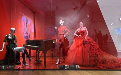 El museo de Taylor Swift se exhibe en el Victoria and Albert Museum de Londres