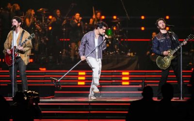 Los Jonas Brothers sorprenden a sus fans con un inesperado cover