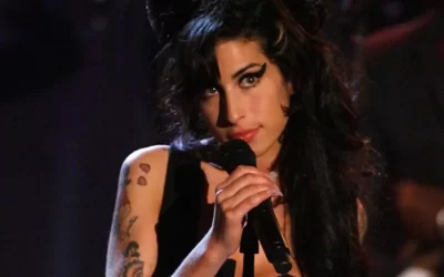 Salen a subasta valiosos objetos de Amy Winehouse, incluyendo canciones inéditas