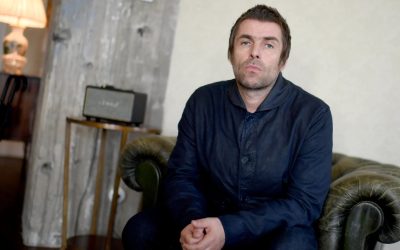 Liam Gallagher juega con la posibilidad de la salida de un nuevo disco de Oasis