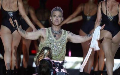 Robbie Williams celebra el lanzamiento de su último proyecto