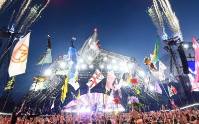 Neil Young y Rod Stewart encabezan cartel de Glastonbury 2025