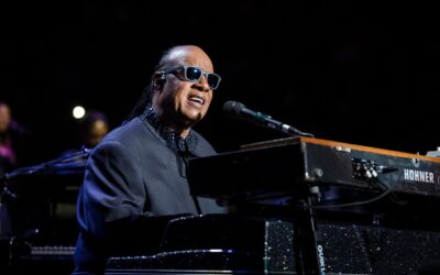 Stevie Wonder enfrentó los rumores que ponen en duda su ceguera