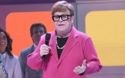 Elton John se sincera sobre los meses más duros de su vida debido a la ceguera