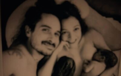 Natalia Lafourcade celebra la llegada de su primer hijo