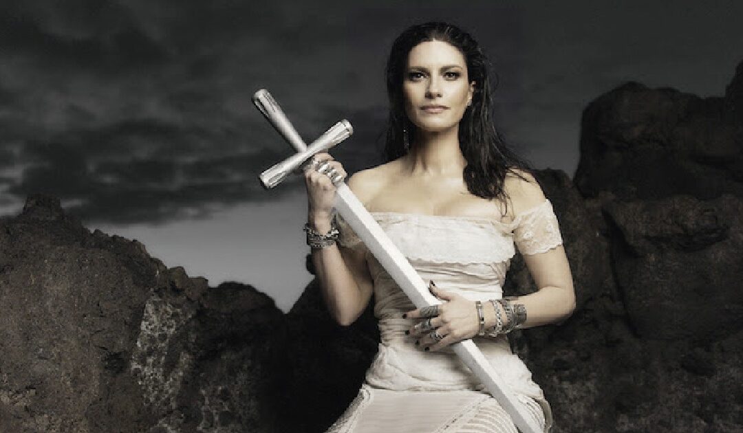 Laura Pausini rinde homenaje a la música latina